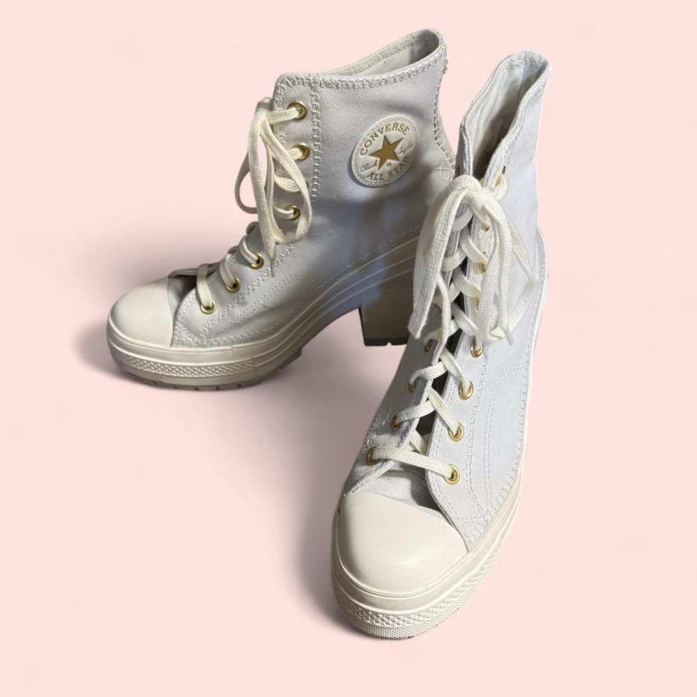 Light Blueish Grey Converse Chuck Taylor 70